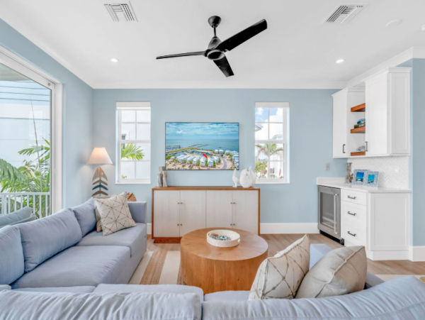 Luxury Oceanfront Vacation Rental in Marathon FL - 5-Bedroom Stunning Views